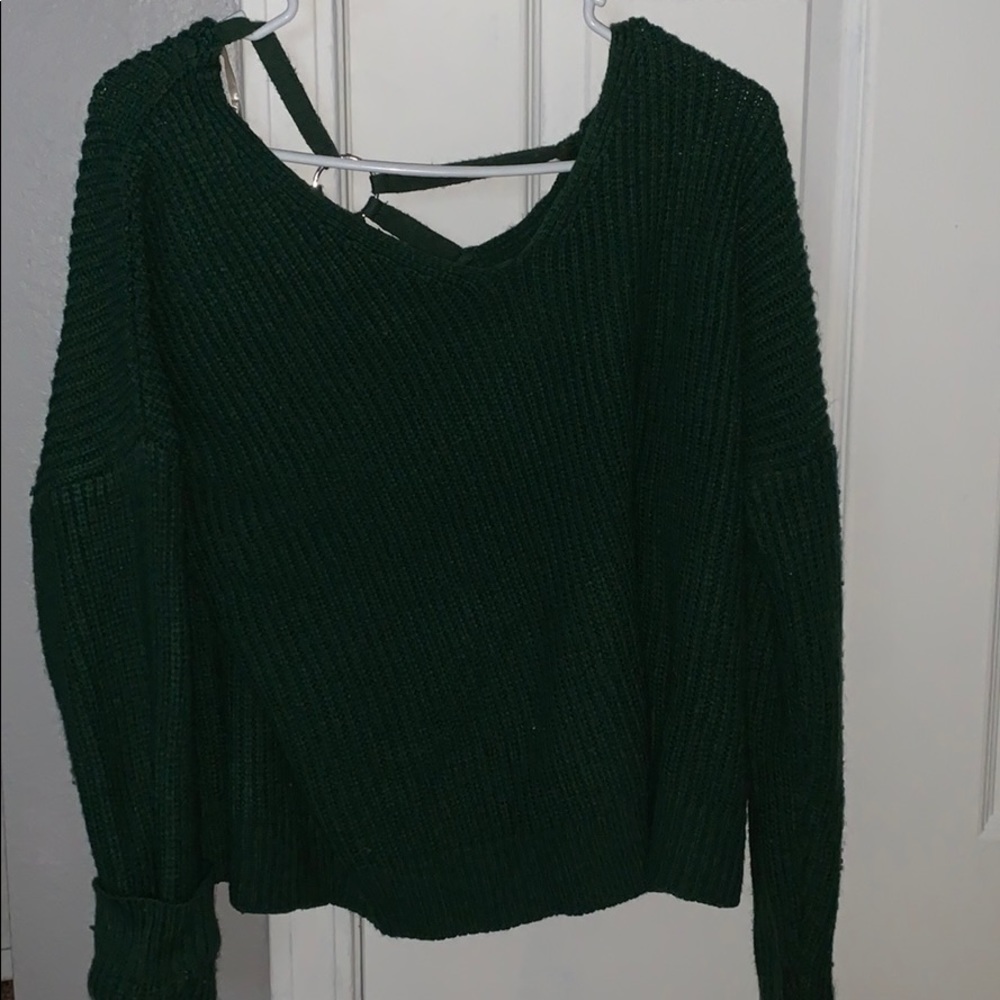 dark green light weight sweater